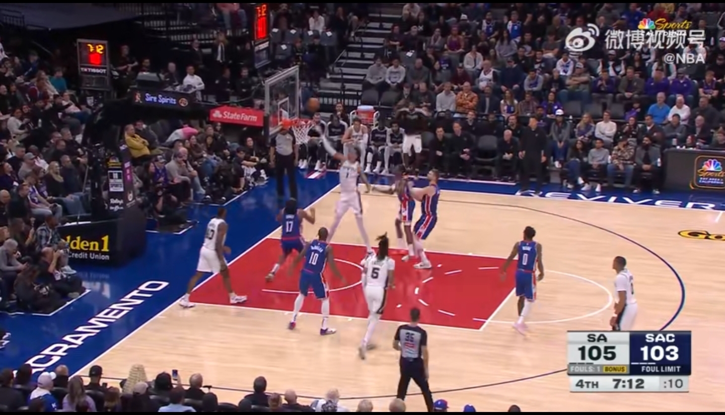 马刺取得连胜:德罗赞关键时刻突破送灰熊绝杀的简单介绍 马刺取得连胜:德罗赞关键时刻突破送灰熊绝杀的简单介绍