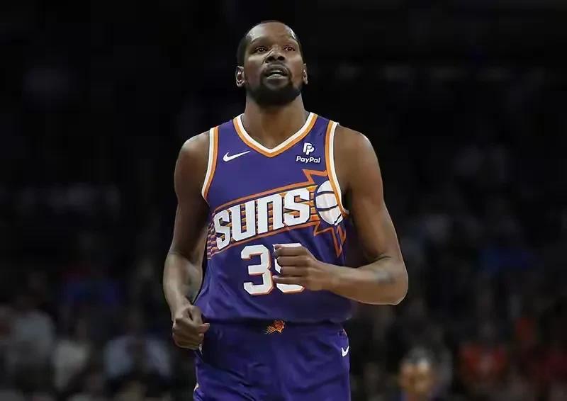 pg电子官网-湖人翻盘篮网B队，利拉德爆发神勇