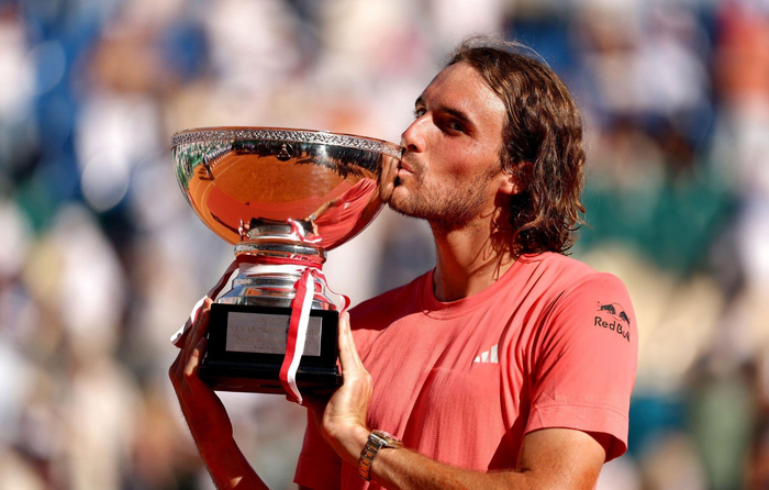 戴维斯杯力克拉沃尔杯,西西帕斯关键制胜 戴维斯杯力克拉沃尔杯,西西帕斯关键制胜