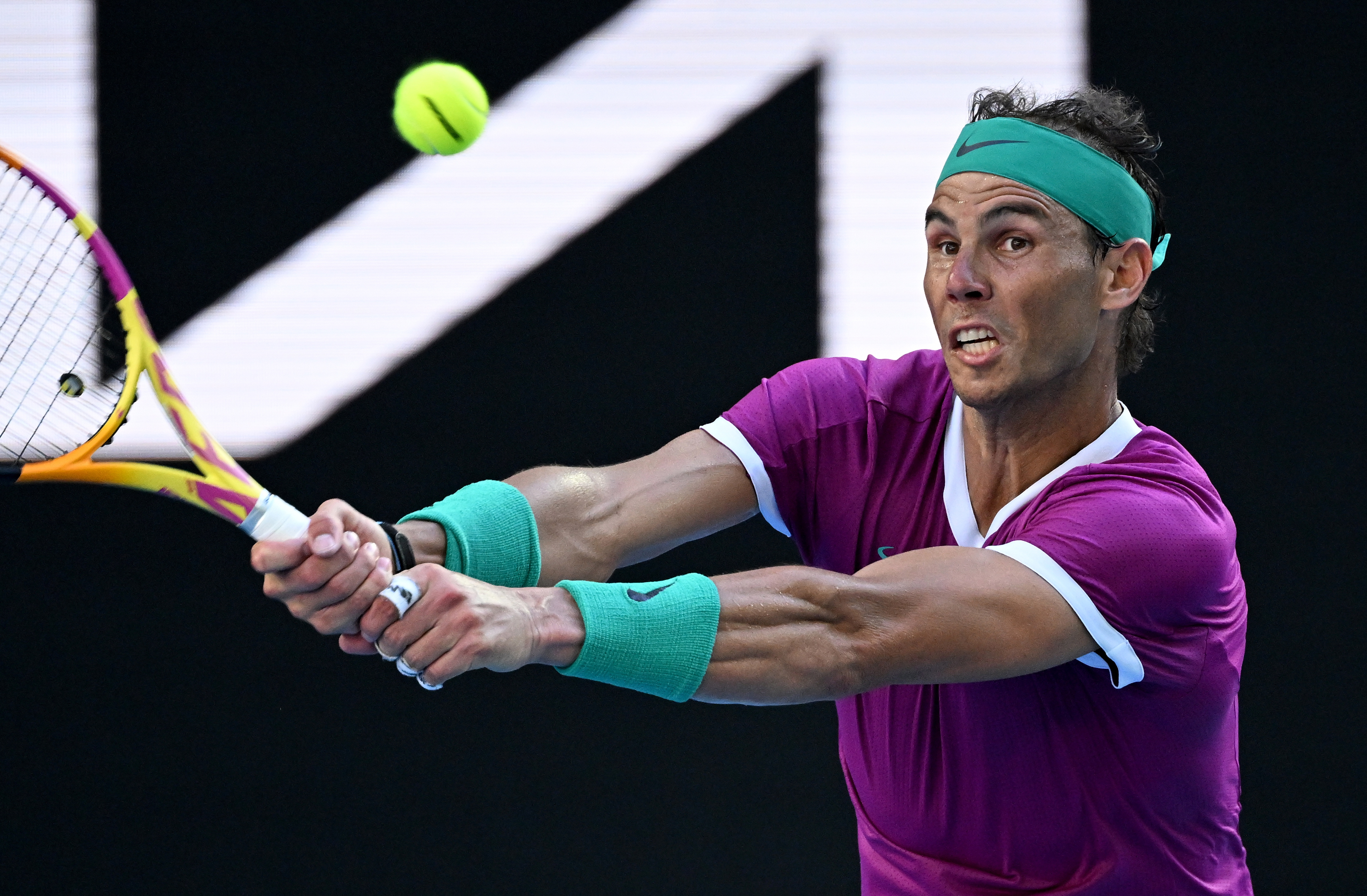 澳网翻盘拉沃尔杯,纳达尔惊艳四座 澳网翻盘拉沃尔杯,纳达尔惊艳四座