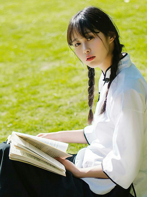 pg电子试玩网站-冰与火之歌，从芬兰冰球封王到迪巴拉季后赛封神，体育史诗中的悬念终结与英雄诞生